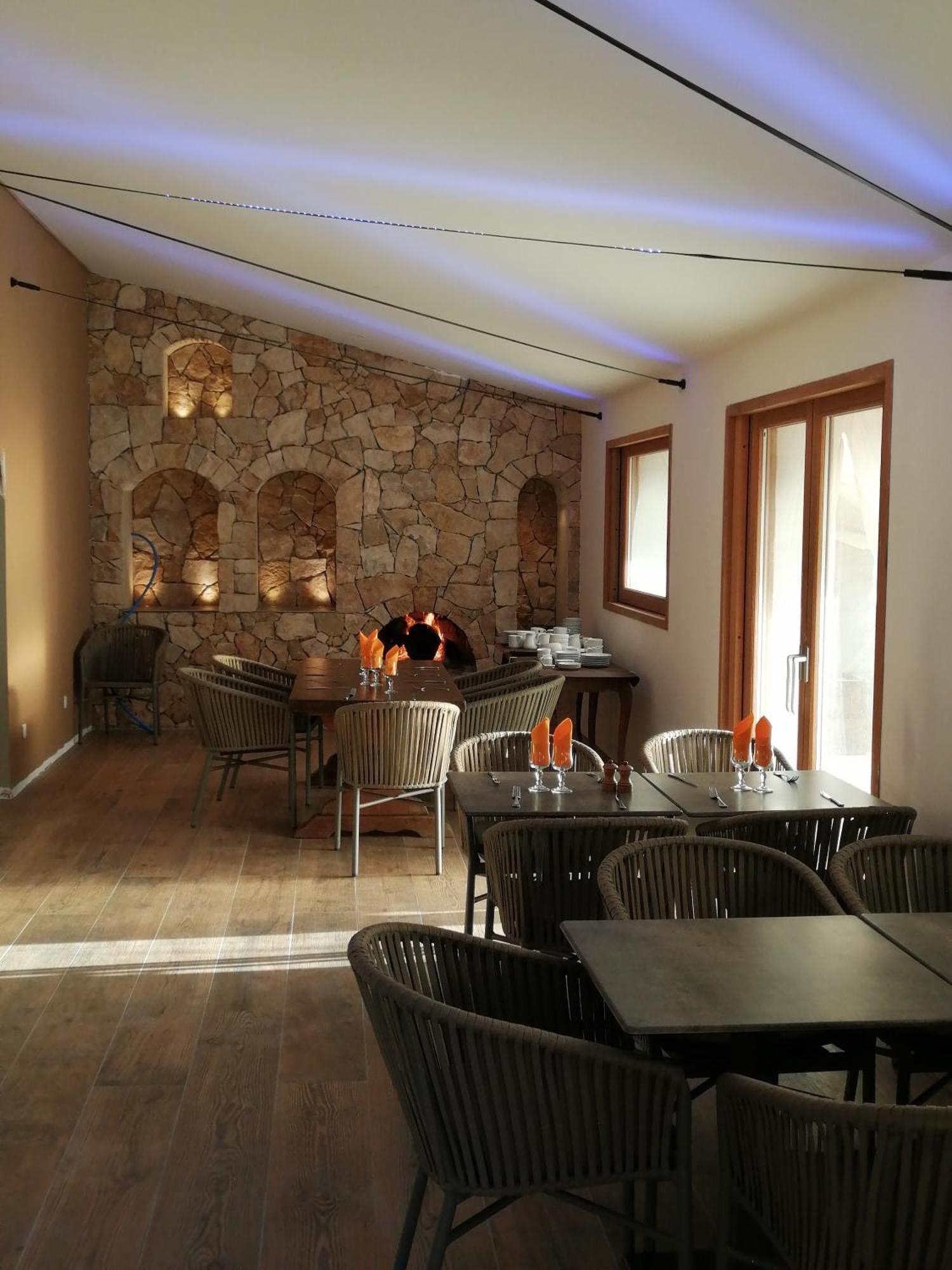 Auberge Ferayola 갈레리아 외부 사진